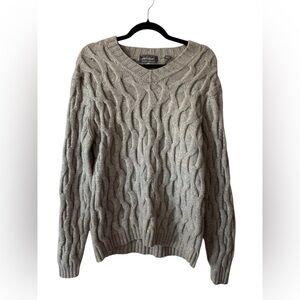 Cashmere Lord & Taylor Women's Light Gray Cable Knit Sweater Size Large